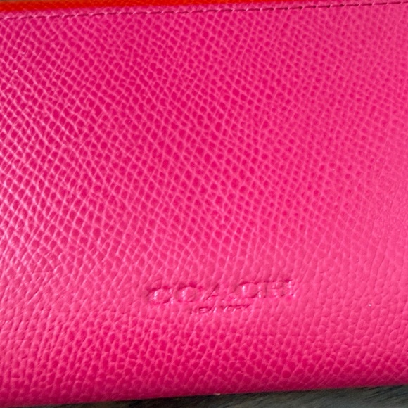 Coach Chain Crossbody Wallet - Picture 6 of 6